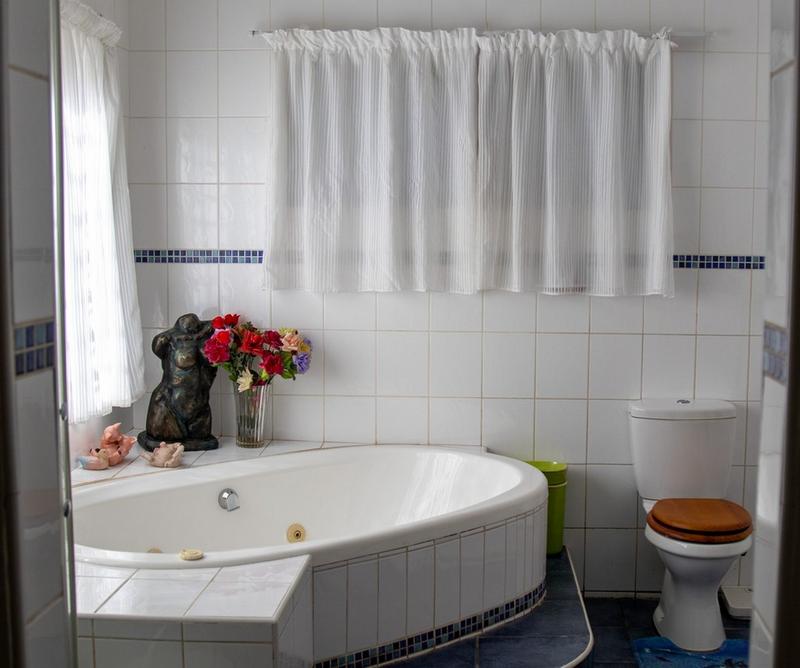 4 Bedroom Property for Sale in Umkomaas KwaZulu-Natal