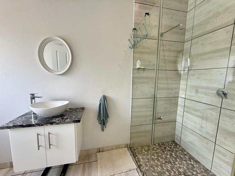 To Let 3 Bedroom Property for Rent in Zini River Estate KwaZulu-Natal