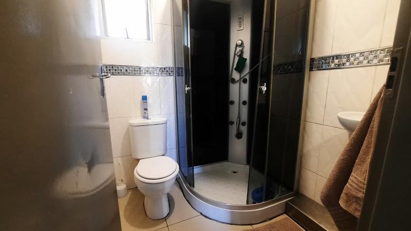 2 Bedroom Property for Sale in Sunford KwaZulu-Natal