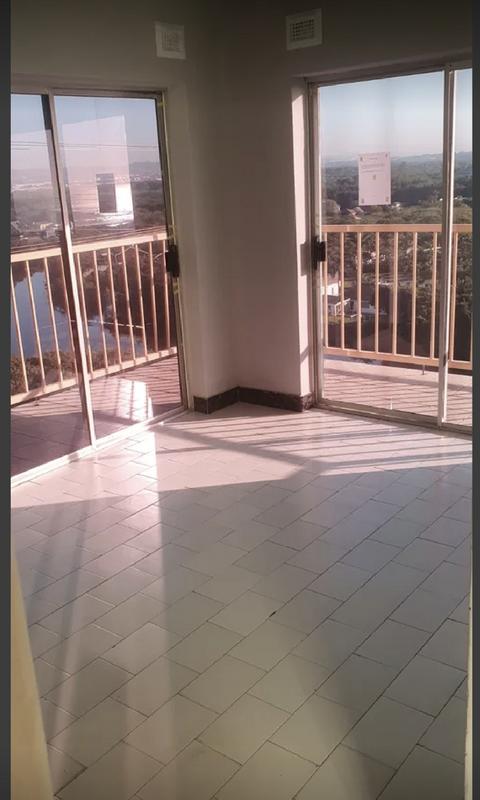 2 Bedroom Property for Sale in Isipingo KwaZulu-Natal