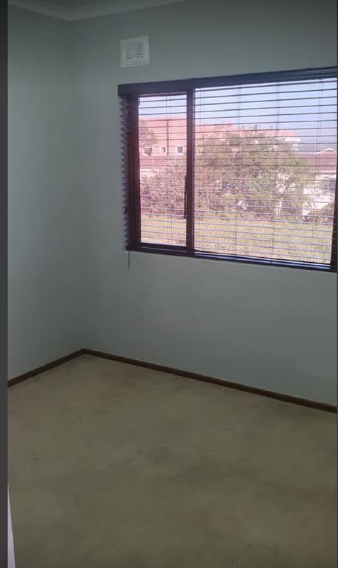 2 Bedroom Property for Sale in Isipingo KwaZulu-Natal