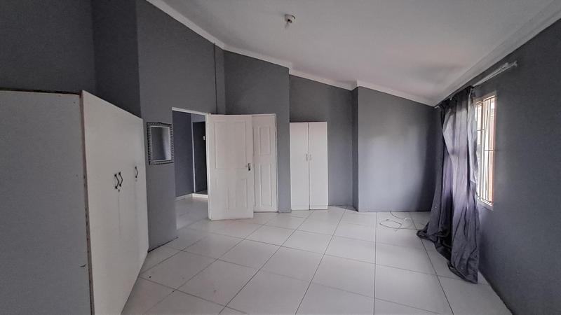 To Let 2 Bedroom Property for Rent in Isipingo Beach KwaZulu-Natal