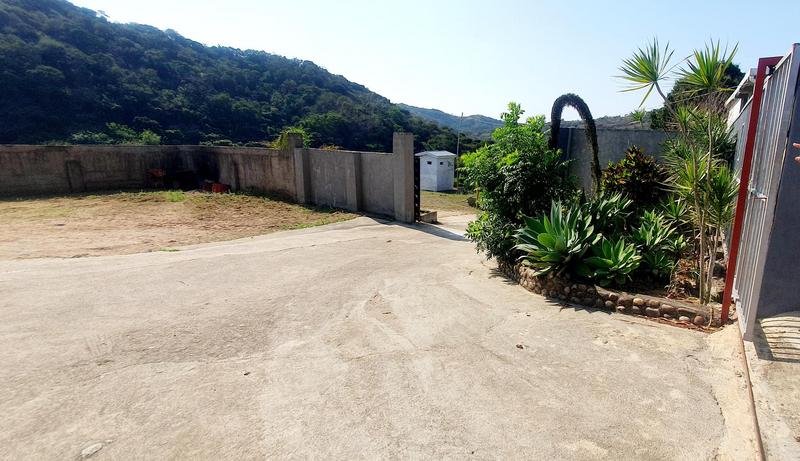 To Let commercial Property for Rent in Roseneath KwaZulu-Natal