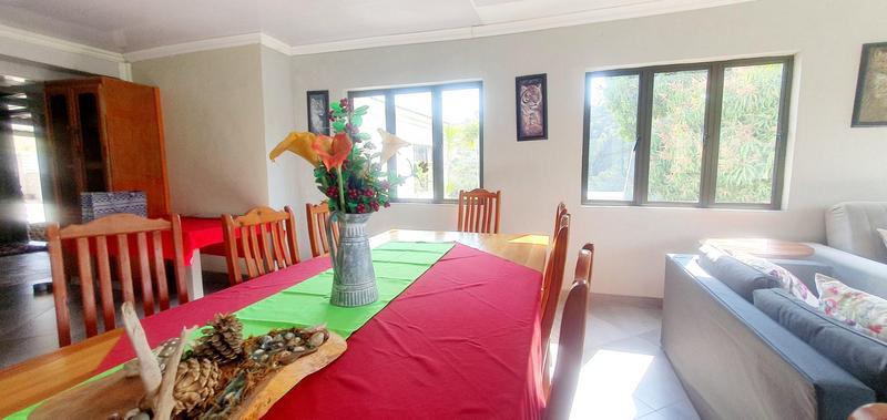 To Let commercial Property for Rent in Roseneath KwaZulu-Natal