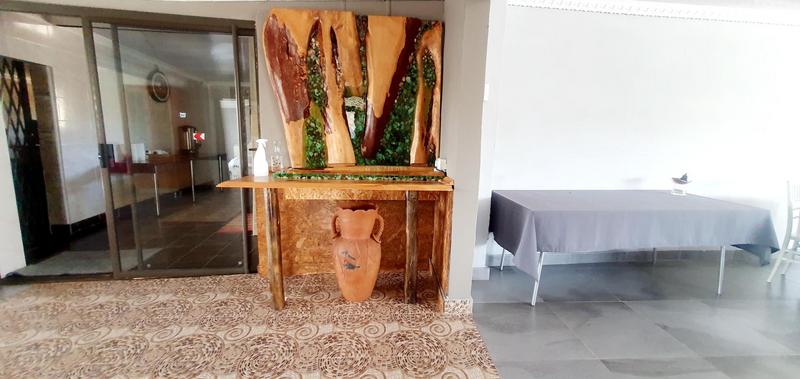 To Let commercial Property for Rent in Roseneath KwaZulu-Natal