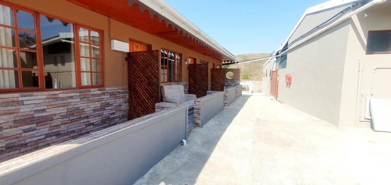 To Let commercial Property for Rent in Roseneath KwaZulu-Natal