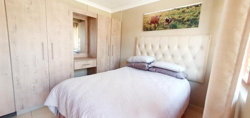 To Let commercial Property for Rent in Roseneath KwaZulu-Natal