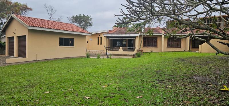 To Let 3 Bedroom Property for Rent in Scottburgh South KwaZulu-Natal