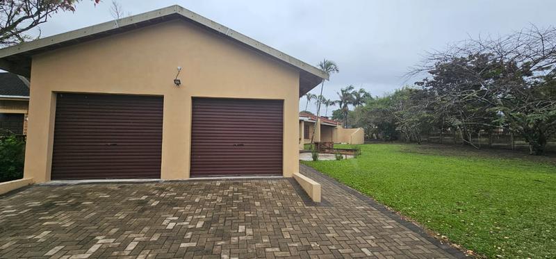 To Let 3 Bedroom Property for Rent in Scottburgh South KwaZulu-Natal