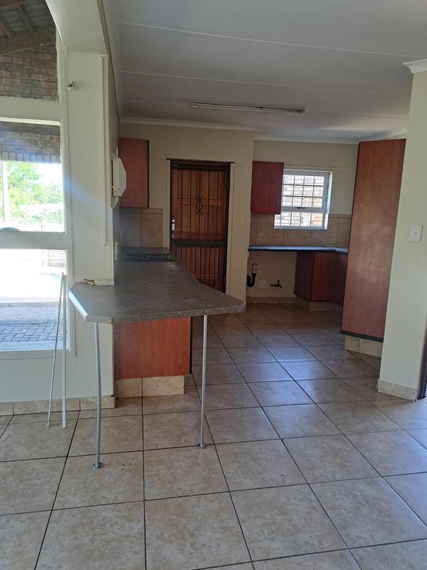 To Let 3 Bedroom Property for Rent in Birdswood KwaZulu-Natal