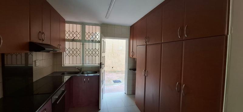 To Let 2 Bedroom Property for Rent in Sherwood KwaZulu-Natal