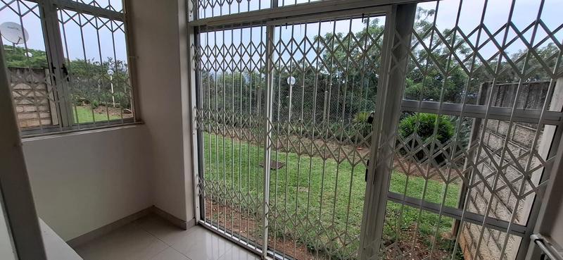 To Let 2 Bedroom Property for Rent in Sherwood KwaZulu-Natal
