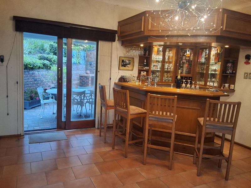 4 Bedroom Property for Sale in Cowies Hill Park KwaZulu-Natal