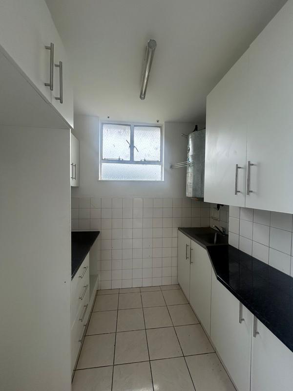 To Let 1 Bedroom Property for Rent in Windermere KwaZulu-Natal
