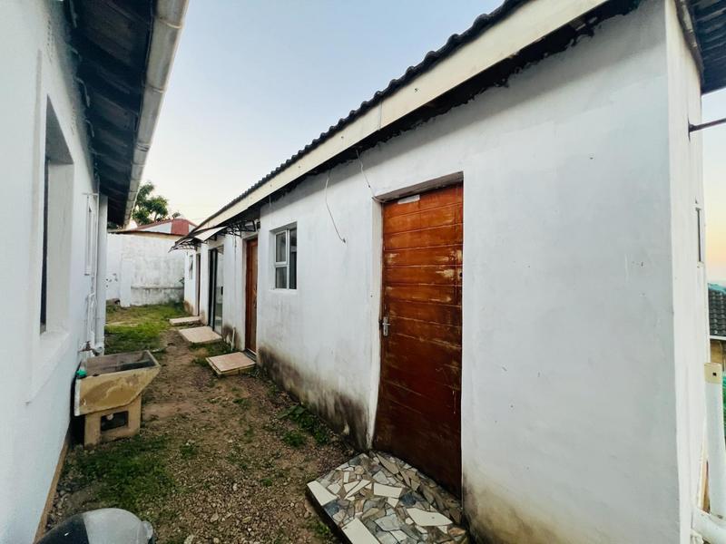 To Let 2 Bedroom Property for Rent in Kwamashu KwaZulu-Natal