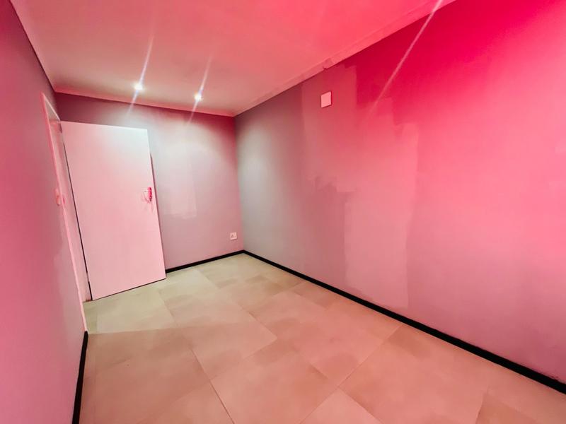 3 Bedroom Property for Sale in Newlands West KwaZulu-Natal