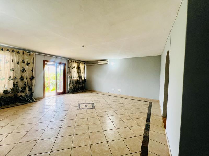3 Bedroom Property for Sale in Newlands West KwaZulu-Natal
