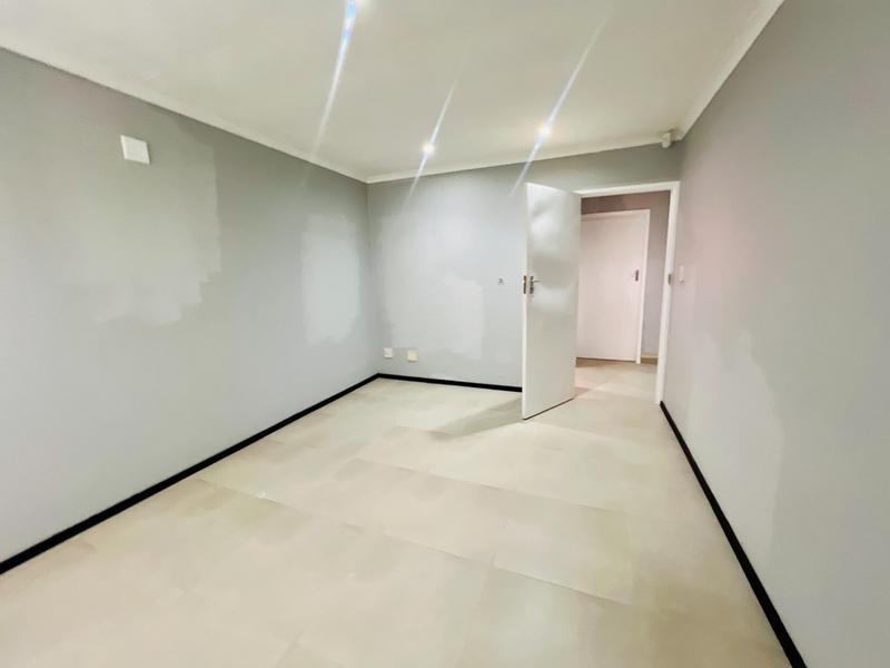 3 Bedroom Property for Sale in Newlands West KwaZulu-Natal