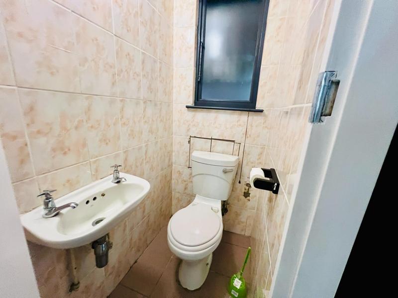 3 Bedroom Property for Sale in Newlands West KwaZulu-Natal