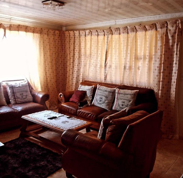 3 Bedroom Property for Sale in Umlazi KwaZulu-Natal