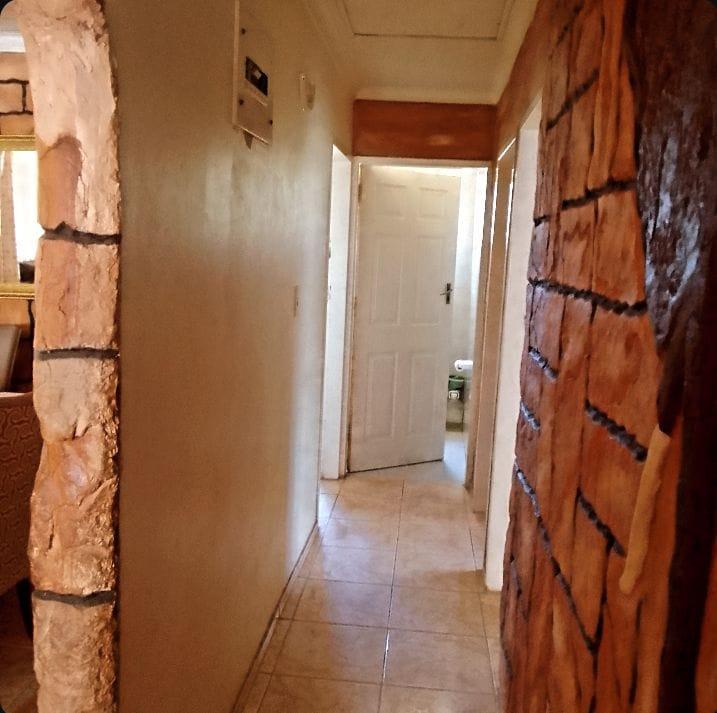 3 Bedroom Property for Sale in Umlazi KwaZulu-Natal