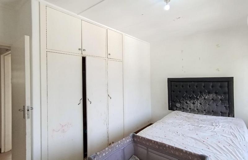 2 Bedroom Property for Sale in Pinetown KwaZulu-Natal