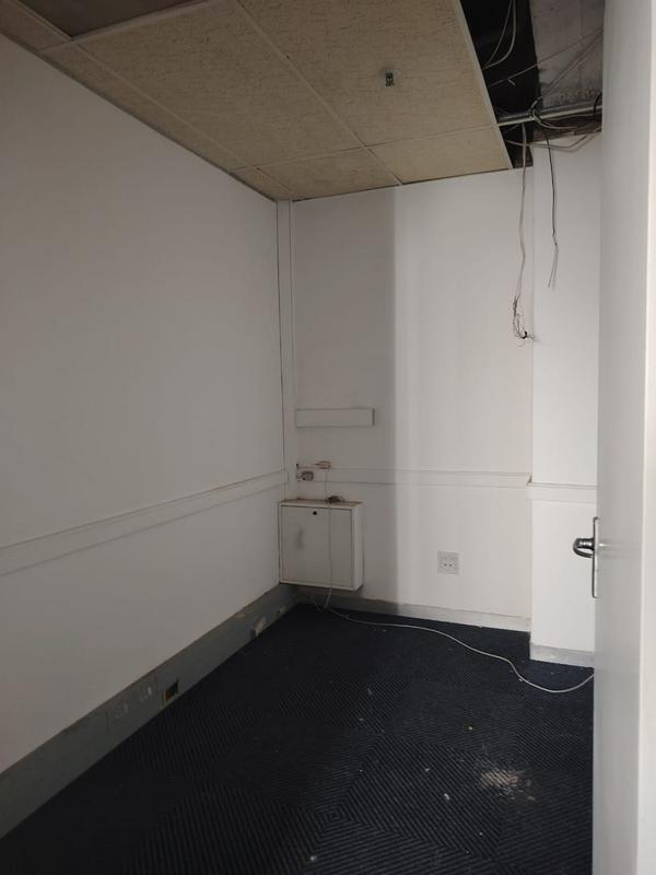 To Let commercial Property for Rent in North Beach KwaZulu-Natal