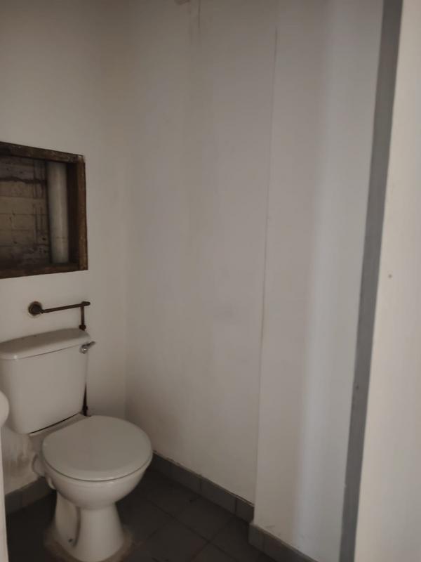 To Let commercial Property for Rent in North Beach KwaZulu-Natal