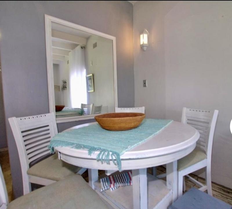 2 Bedroom Property for Sale in Umkomaas KwaZulu-Natal