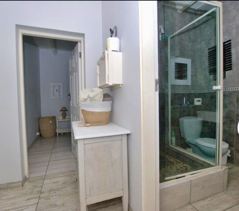 2 Bedroom Property for Sale in Umkomaas KwaZulu-Natal