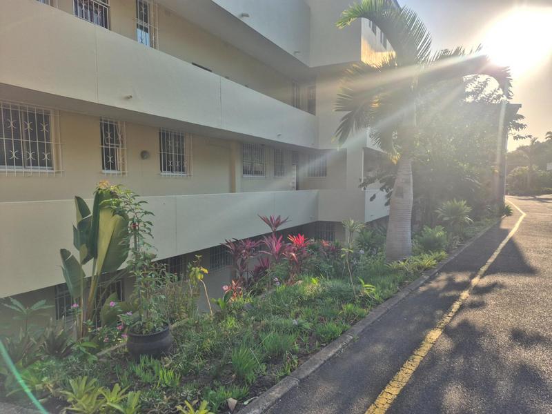 2 Bedroom Property for Sale in Durban North KwaZulu-Natal