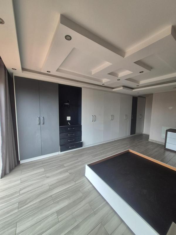 2 Bedroom Property for Sale in Durban North KwaZulu-Natal