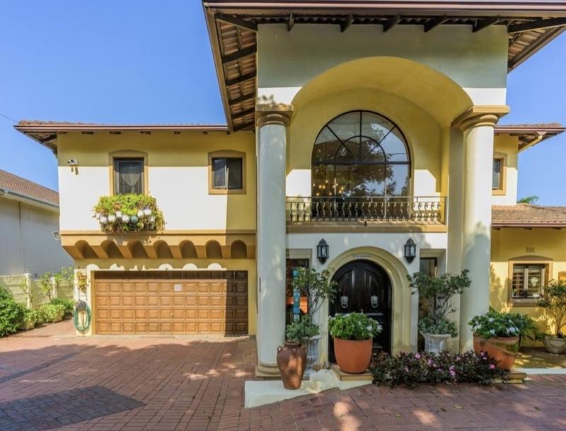 8 Bedroom Property for Sale in Umhlanga KwaZulu-Natal