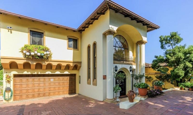 8 Bedroom Property for Sale in Umhlanga KwaZulu-Natal