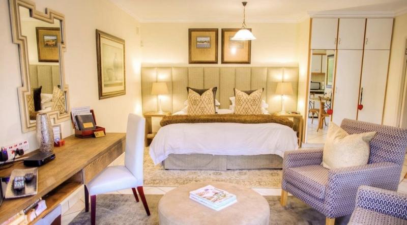 8 Bedroom Property for Sale in Umhlanga KwaZulu-Natal