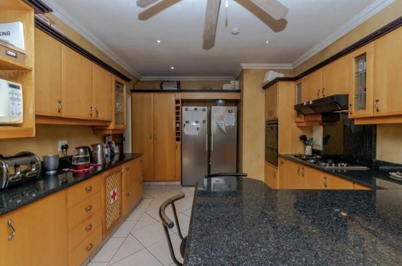 8 Bedroom Property for Sale in Umhlanga KwaZulu-Natal