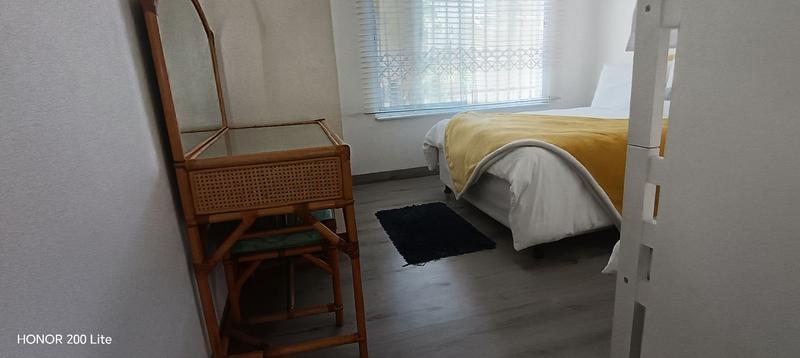 To Let 2 Bedroom Property for Rent in Margate Beach KwaZulu-Natal