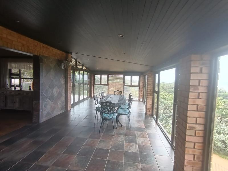 5 Bedroom Property for Sale in Trafalgar KwaZulu-Natal