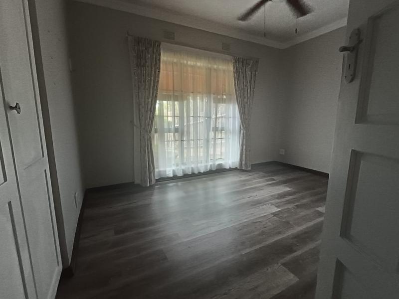 5 Bedroom Property for Sale in Trafalgar KwaZulu-Natal