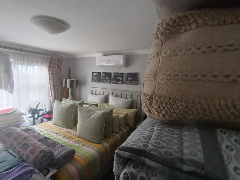 5 Bedroom Property for Sale in Trafalgar KwaZulu-Natal