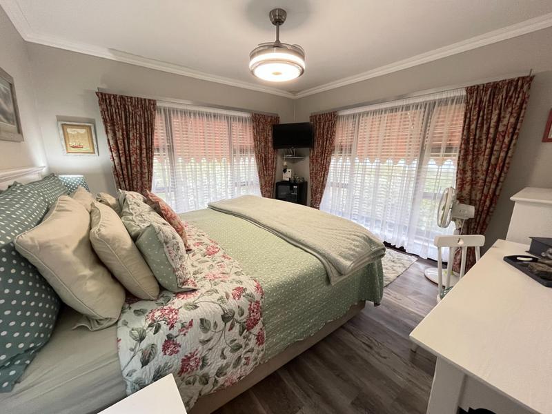 5 Bedroom Property for Sale in Trafalgar KwaZulu-Natal