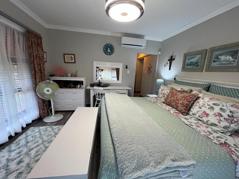 5 Bedroom Property for Sale in Trafalgar KwaZulu-Natal