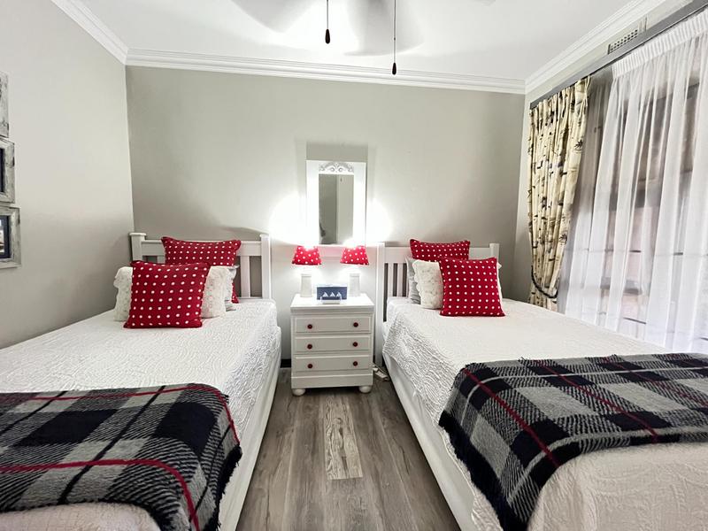 5 Bedroom Property for Sale in Trafalgar KwaZulu-Natal