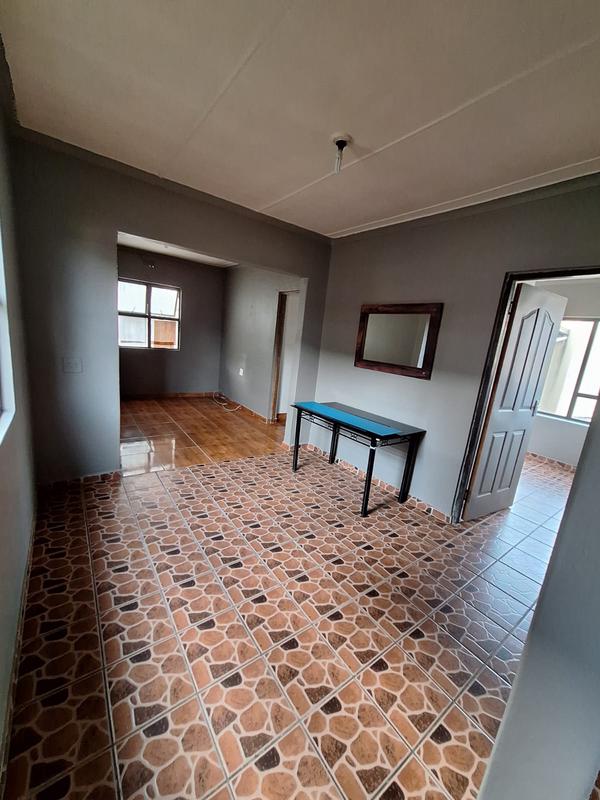 To Let 2 Bedroom Property for Rent in Burlington Heights KwaZulu-Natal
