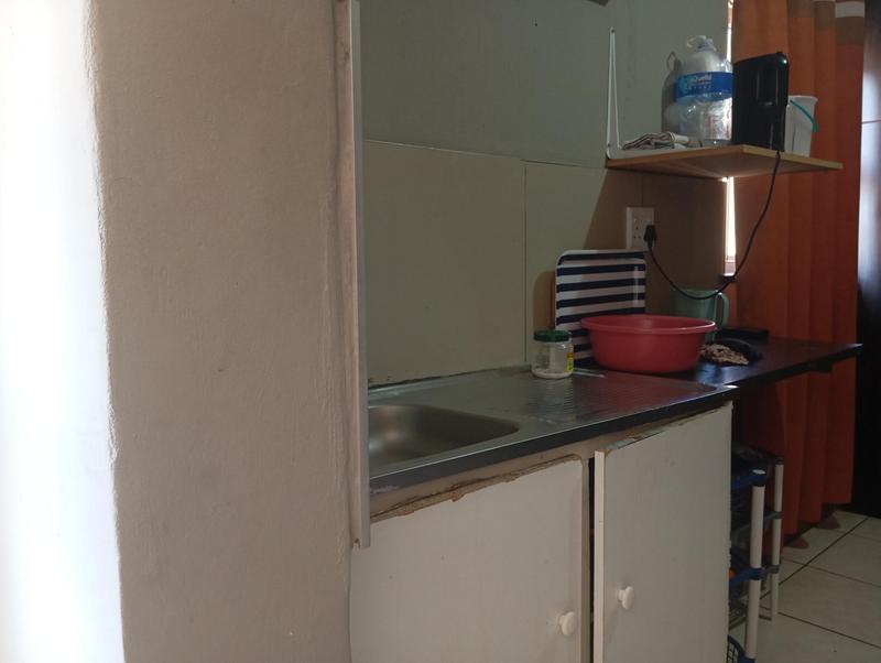 To Let 1 Bedroom Property for Rent in Manors KwaZulu-Natal