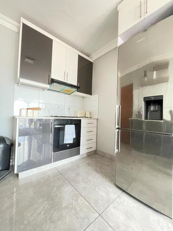 2 Bedroom Property for Sale in Montclair KwaZulu-Natal