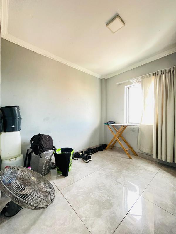 2 Bedroom Property for Sale in Montclair KwaZulu-Natal