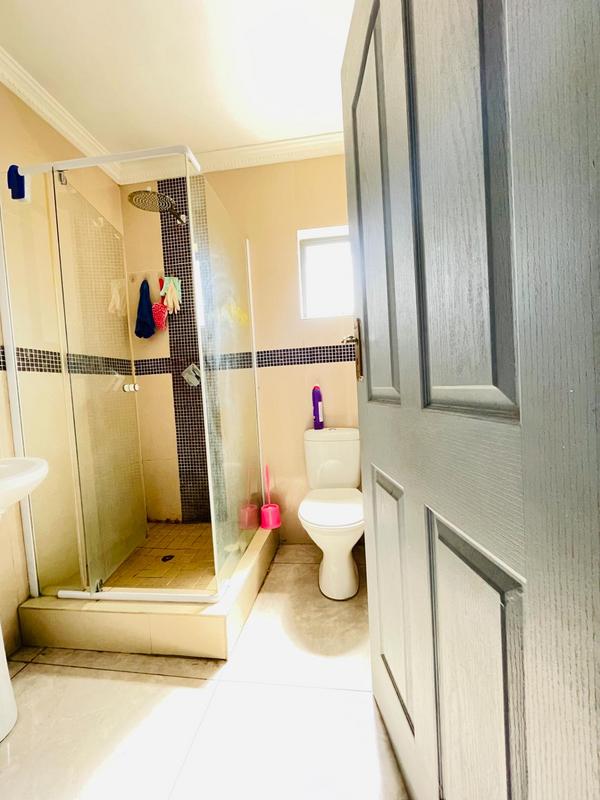 2 Bedroom Property for Sale in Montclair KwaZulu-Natal