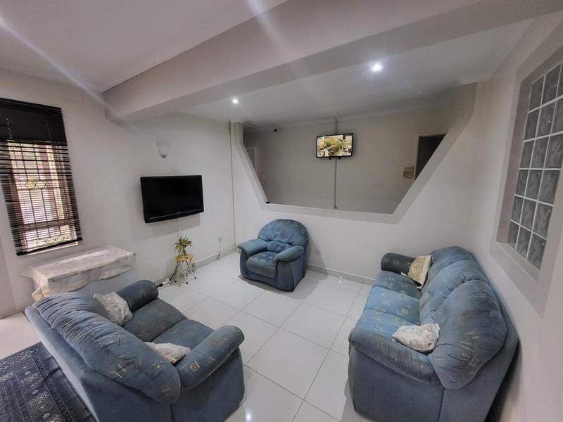 4 Bedroom Property for Sale in Dawncrest KwaZulu-Natal