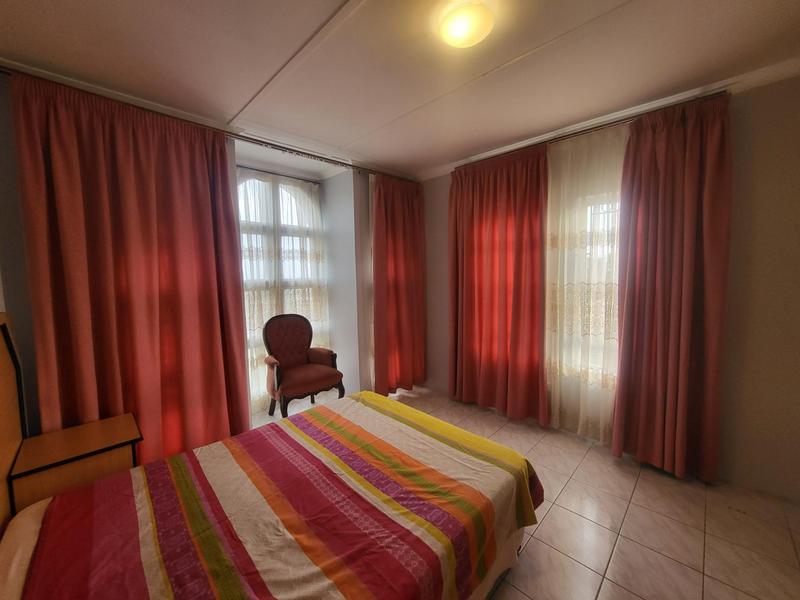 4 Bedroom Property for Sale in Dawncrest KwaZulu-Natal